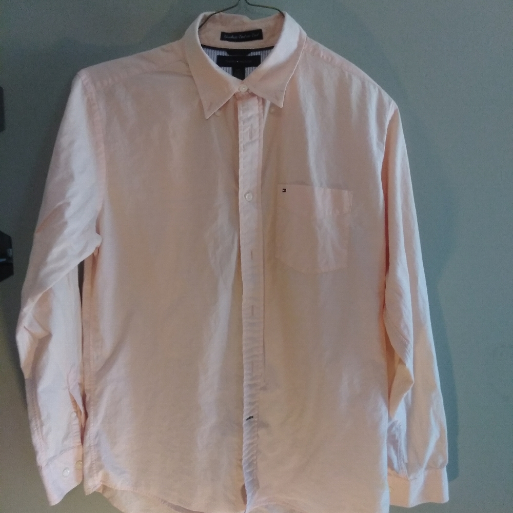 Tommy Hilfiger button down dress shirt